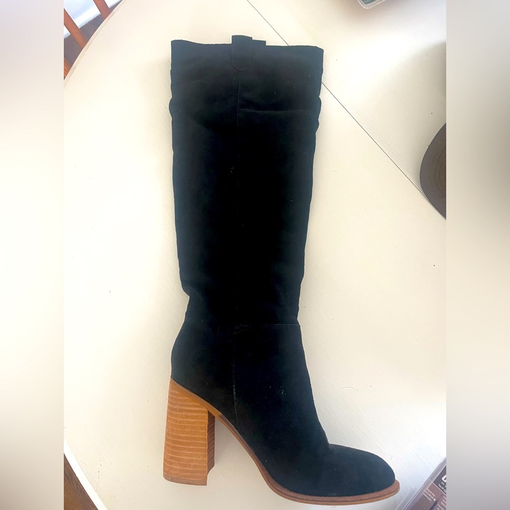 VICI Oasis Society knee high slouchy suede boots
